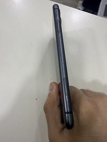 ipad 8 nəsil: IPhone 11, Qara — 3