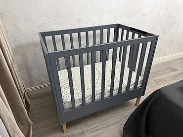 sadə matras: Oğlan və qız üçün, Dördbucaq, Beşik, Dəstsiz, Matrassız, Yellənmə mexanizmsiz — 3