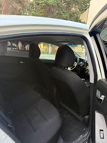 araba motoru: Kia forte səliqəli sürülüb mator karopkada heç bir problem yoxdur — 3