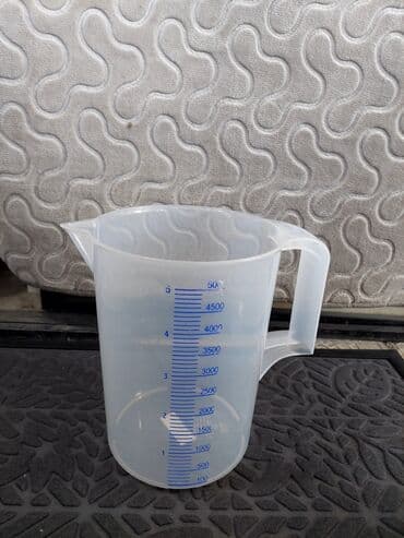 Bitkilər: Ölçu qablari 500 ml 1 litr 2 litr 3 litr 5 litr ferqli olculerde var — 9