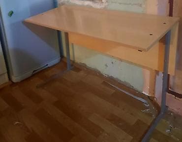 Kompüter masası, Açılmayan, Laminat, Dördbucaq masa