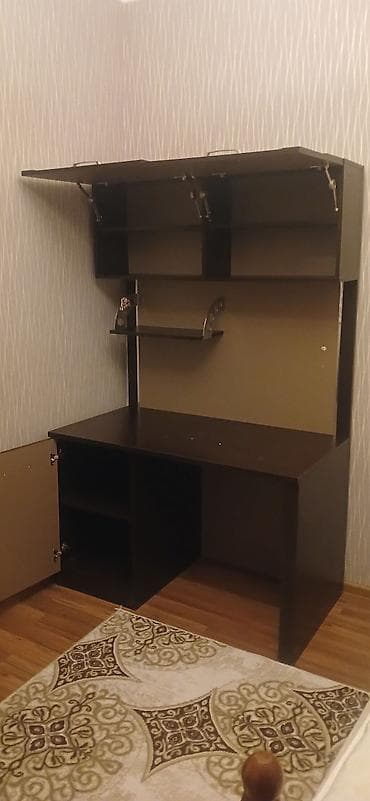 Düz masa, Polkalı, Siyirməsiz, MDF, Zəmanətsiz, Kredit yoxdur