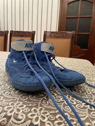 Nike boks ayaqqabıları – mavi rəng - Model: Nike (boyun hissəsində