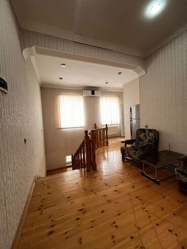 berdede evler: 222 kv. m, 3 otaqlı — 3