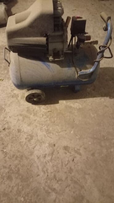 ikinci el kompresör: Məhsul: Elektrik hava kompressoru Çoxdan alinıb heç bıdefede olsun — 3