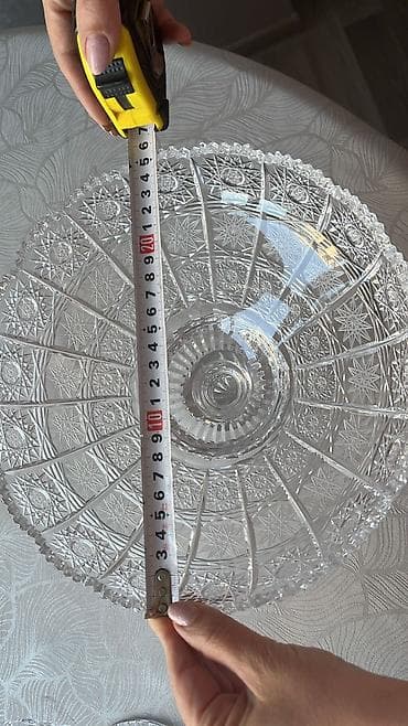 deniz sortiki: Boqema Vaza 2 dənə. Təmiz çexiyadır. Meyvəmüxtəlif şirniyyatlar — 10