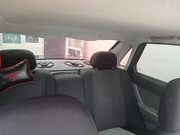 kia satisi: LADA Priora sedan - Kuzov: 4 qapılı sedan, tünd boz rəng - Mühərrik — 8