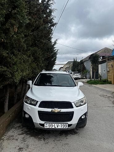 Chevrolet Captiva: 2.4 l | 2013 il 279458 km Ofrouder/SUV