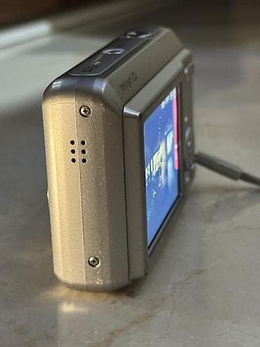 dji osmo mobile: Samsung ES15 10.2 Megapixels 3x optical + 3x digital zoom Heç bir — 8