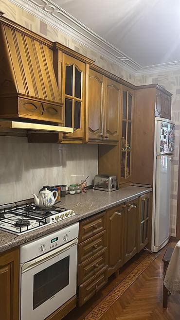 qar adamı: ✅Tecili ENDIRIM metbex mebeli 200 AZN satılır ölçü 6 metr.ustu de qaz — 1