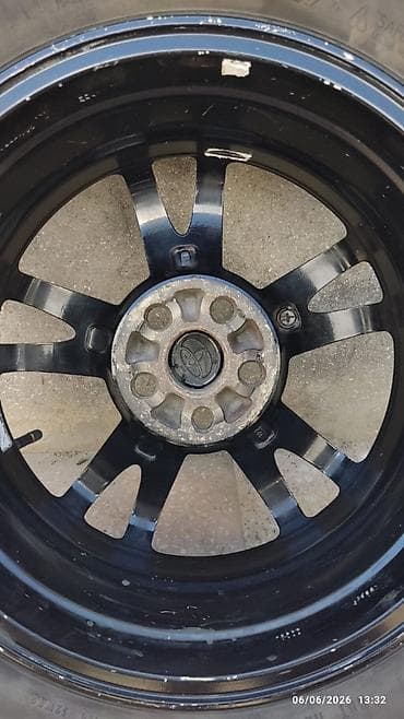 r15 disk teker: İşlənmiş Disk təkər Toyota 195 / 60 / R 15, 5 Boltlu — 3