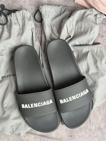 Balenciaga slayd terlikləri - Rəng: qara - Üst hissə: eni geniş
