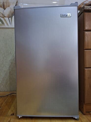 eurolux soyuducu: Eurolux mini soyuducu Toplam həcm: 105 lt Soyuducu kameranın həcmi — 3