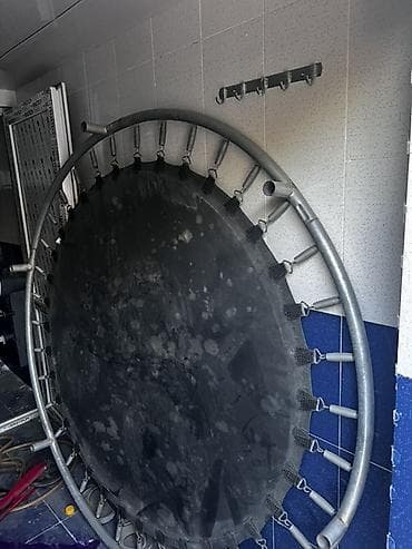 Batutlar: Trampolin – dairəvi, metal karkaslı model Məhsulun təsviri: - Dairəvi — 2