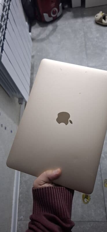 macbook pro 2017: Macbook 2016 96 pil ela veziyyetde — 3