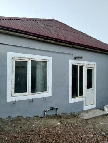 kirye ev: 3 otaqlı, 100 kv. m, Kredit yoxdur, Orta təmir — 16