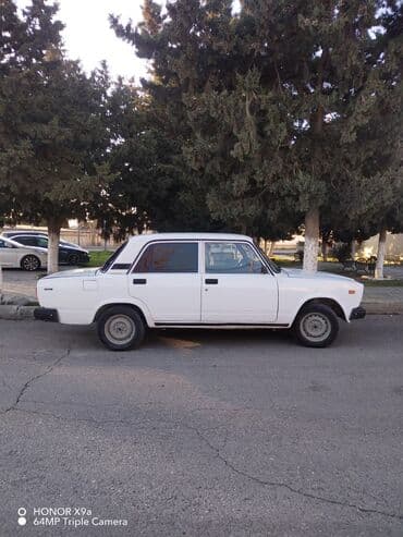 termostat satilir: VAZ (LADA) 2107: 1.6 l | 2003 il 47660 km Sedan — 6