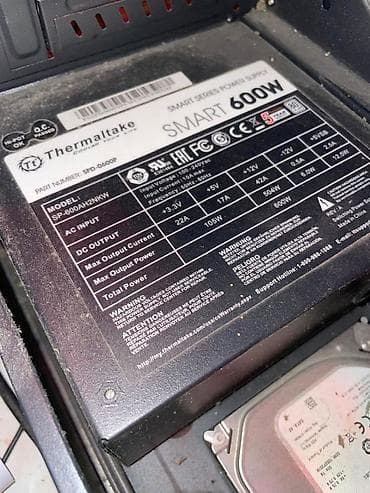 islenmis notbuk: Gaming PC komplekti – komponentlər və monitor Komponentlər: Ryzen 5 — 10