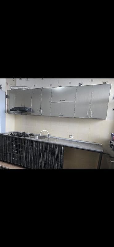 kunc divan metbex: Metbex mebeli satilir 330azn.Olcu 2,80.Uzerinde qaz moyka krant — 1