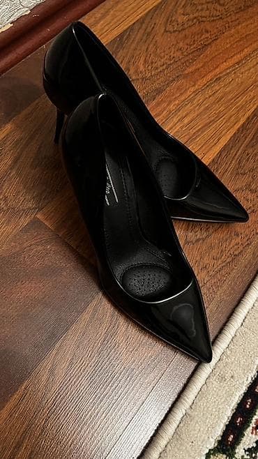 ayaqq: Qara laklı qadın tufliləri - Model: Klassik “stiletto” burnu iti — 2