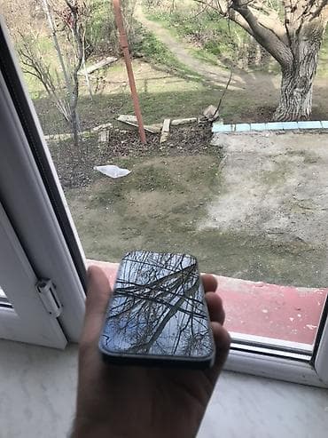 iphpne 13: IPhone 13 Pro, 128 GB, Face ID — 4