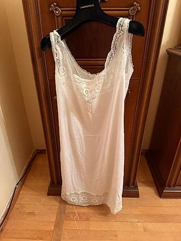 Aksesuarlar: Qadın gecə kombinezonları – krujeva detallı - Model: Dizə qədər — 7