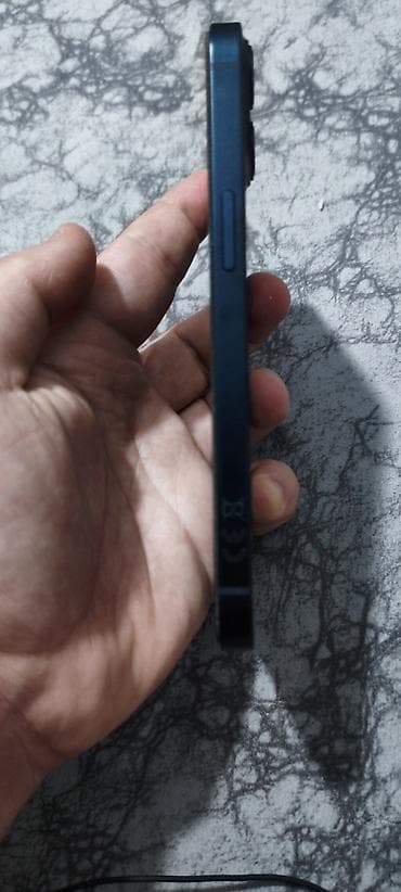 iphone 13 ekran: IPhone 13, Midnight, Face ID — 6