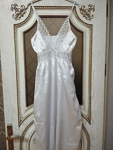 Asia: Puniyar Atlasdan 40 L razmer — 2