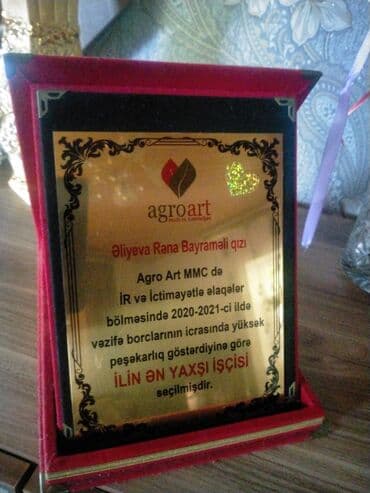 evde islemek ucun is axtariram: 🌺Salam 🍀52 yaşım var, 45 gösterirem, 🍀 15 ildi pover işleyirem. 🍀Hal — 1