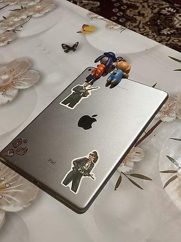 planşet başlığı: Apple iPad Air 2 – 128 GB, Wi‑Fi Xüsusiyyətlər: - Model adı: iPad Air — 2