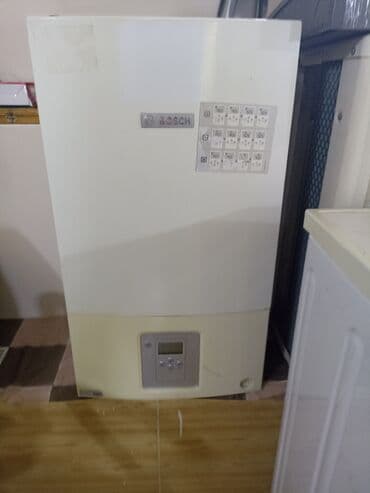 Döşəmə: İşlənmiş Kombi Bosch 24 kVt, Ünvandan götürmə, Ödənişli quraşdırma, Zəmanətsiz, Kredit yoxdur — 1