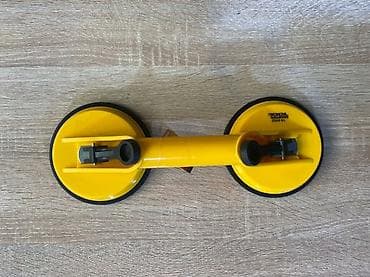 Şüşe tutan ve kafel tutan