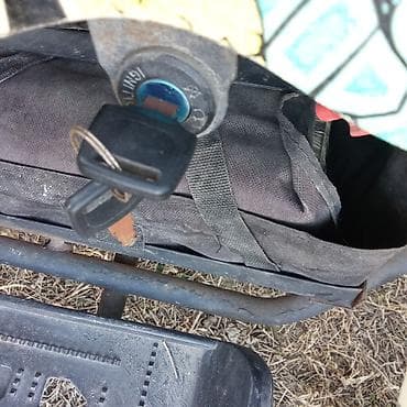 Su nəqliyyatı: Uşaq/yeniyetmə üçün benzinli mini ATV - Parlaq, komiks üslublu — 7