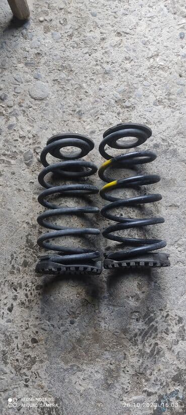 Digər nəqliyyat: Kia rio arxa yaylar. Purjin. Oz masinimin ustundən cixartmisam — 2