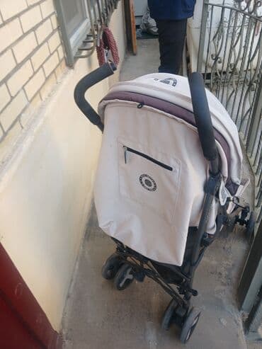 uşaq arabası üçün sükan: İki tutacaqlı araba — 1