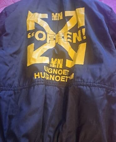 uşaq godəkcəsi: 9-12 yaş oğlan uşağı üçün geyim satılır.çox az geyilib.hamısı birlikdə — 1