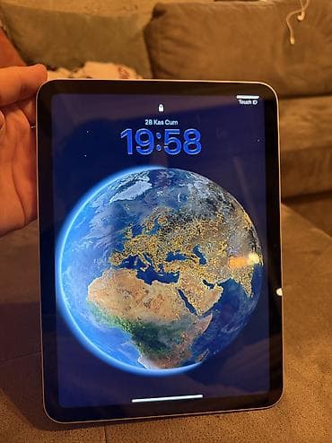 ipad tablet: Yeni Apple iPad 11 (2025), 11", 128 GB, Ödənişli çatdırılma — 2