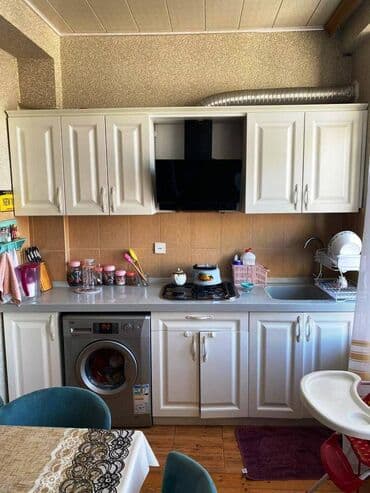 20 yanvarda 2 otaqli evler: 2 otaqlı, Yeni tikili, m. Neftçilər, 78 kv. m — 8