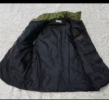 теплые мужские водолазки: Zeytuni rəngdə, dolgulu jilet. Bu jilet fermuarla bağlanır və dik — 5