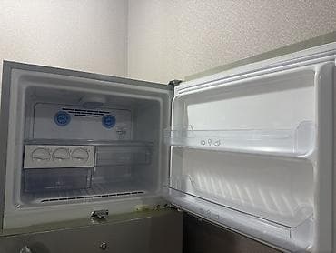 İşlənmiş 2 qapılı LG Soyuducu Satılır, rəng - Gümüşü — 3