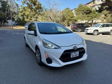 taksi ucun maşınlar: Toyota Prius: 1.5 l | 2016 il Hetçbek — 4