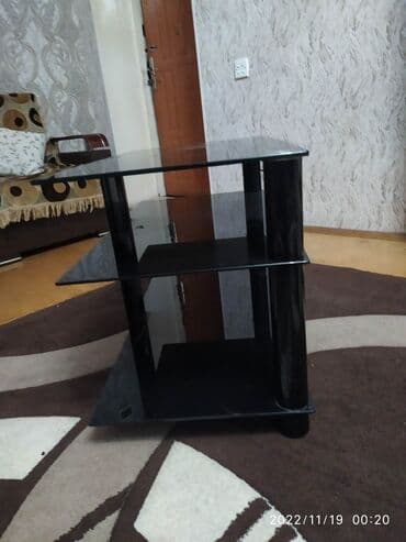 televizor altlıqı: Televizor altliqi təzədən fərqlənmir ideal vəziyyətdədi — 2