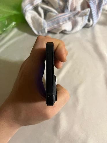 IPhone 15, 128 GB, Qara, Face ID