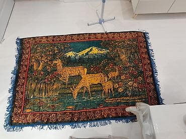 Normal veziyyetdedir.ölçüsü-eni 125,uzunu-188sm.watsapa yaza bilersiz