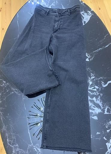 Cinslər və şalvarlar: ZARA uşaq cinsi – geniş kəsim, tünd boz rəng. - Ölçü: 11-12 yaş, 152 — 1