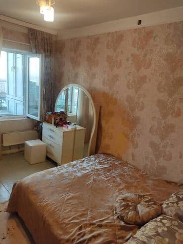 ağ şeher evler: Bakı, 3 otaqlı, Köhnə tikili, m. Əhmədli, 85 kv. m — 3