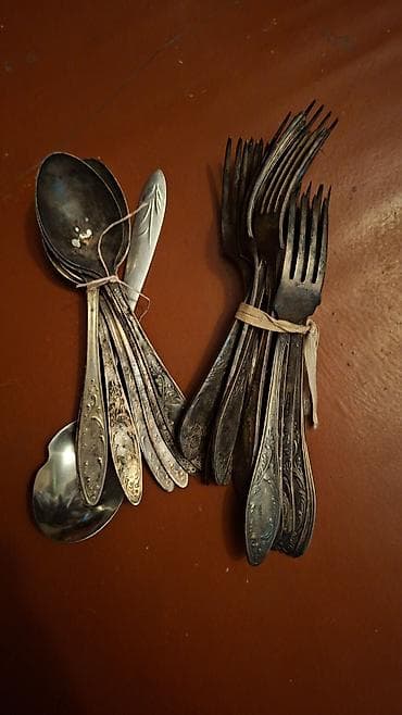 toxunma ip: Antik miskal qashiq ve cengeller. - Kompozisiya: müxtəlif ölçülü — 1