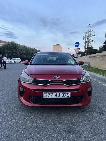 klas 6: Kia Rio: 1.6 l | 2019 il Sedan — 4
