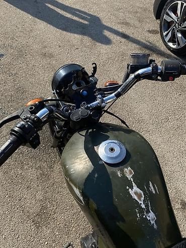 bmw e39 kapot: Moped/motosiklet – D4 50 (50cc) Xüsusiyyətlər: - Həcm: 50 cc (D4 50 — 6