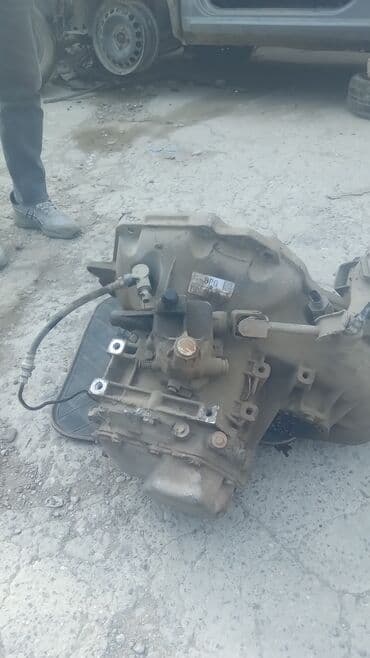 Mexaniki, Ravon R3, 2017 il, Orijinal, ABŞ, İşlənmiş